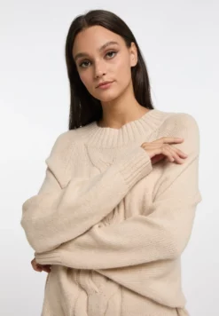 RISA Basic Truien Trui Dames Beige -RISA Voortreffelijke Winkel af9ad36010860e89fd513dc62bff2cd9 scaled