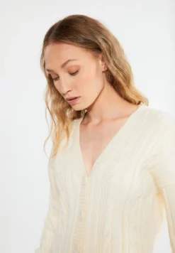 RISA Vesten Gebreid Vest Teylon Dames Crème 9 RISA Vesten Gebreid Vest Teylon Dames Crème -RISA Voortreffelijke Winkel e641f01af9fd0e6d8835159ea4f626d1 scaled